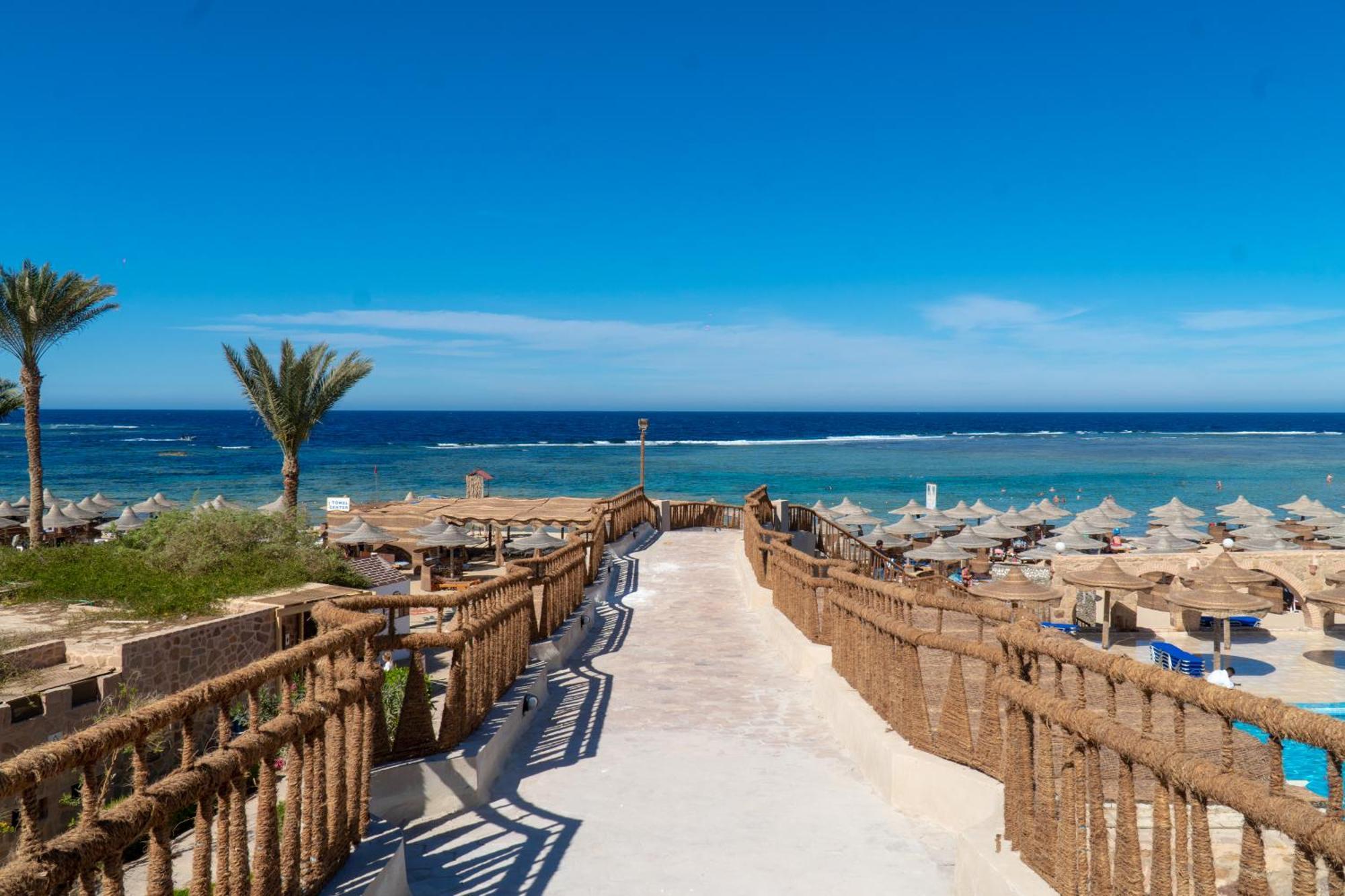Utopia Beach Club El Qoseir Екстер'єр фото
